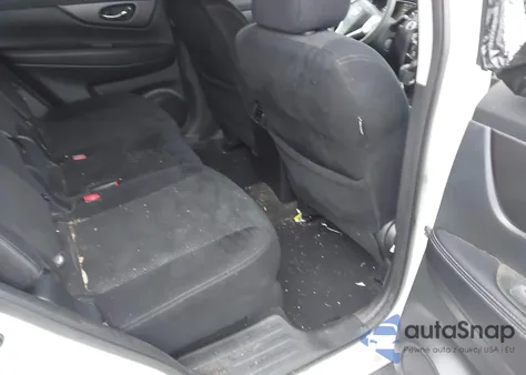 2015 Nissan Rogue Sv z USA, uszkodzony, nr VIN 5N1AT2MV8FC904016